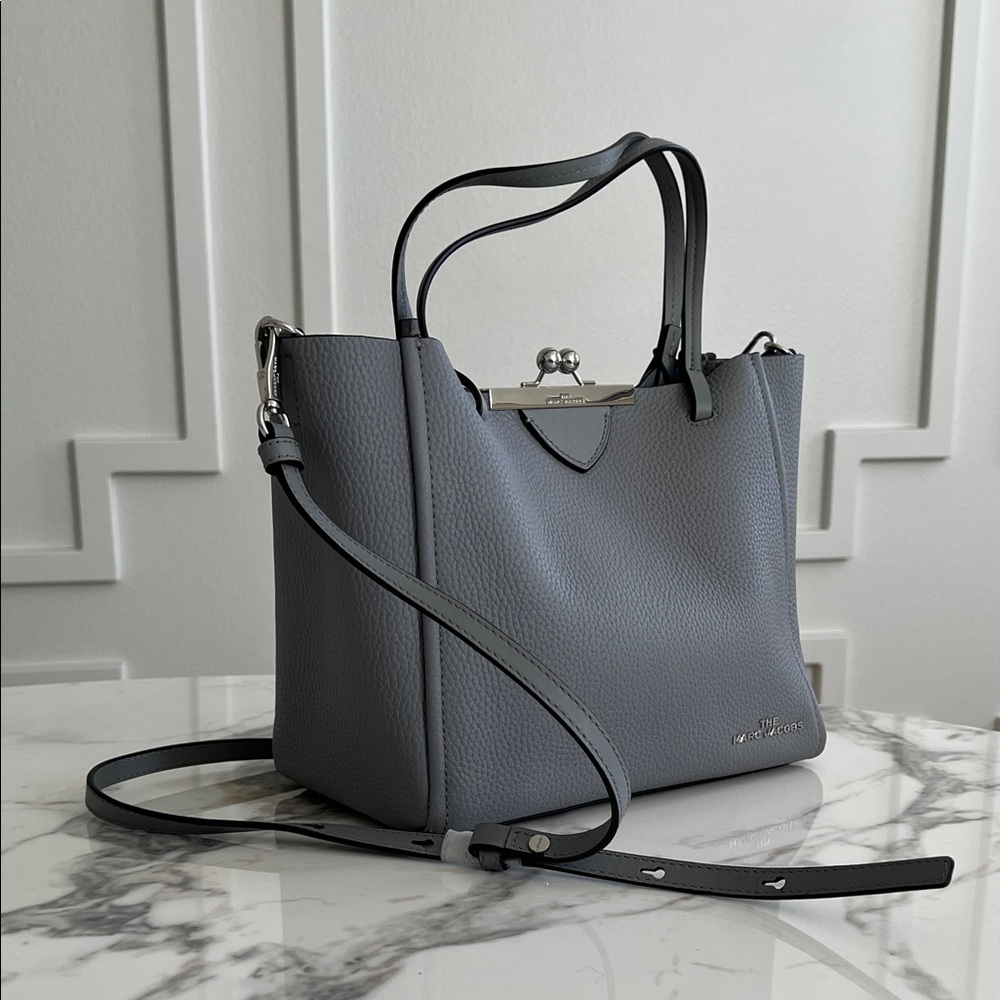 NWT - Marc Jacobs Kiss Lock Mini Tote Bag - Rock Grey - Picture 5 of 11